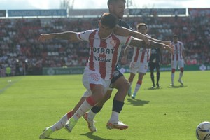 Sorprendió lo de Vargas. Su ausencia definitiva de la lista de 21 para el Mundial de Chile. Créditos: Luis Cetraro
