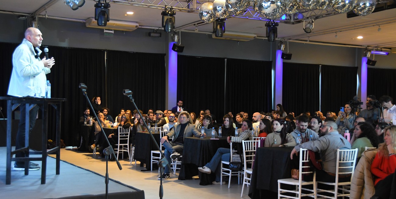 El perottismo vuelve a reunir a sus huestes de cara al 2027, esta vez en Calchaquí