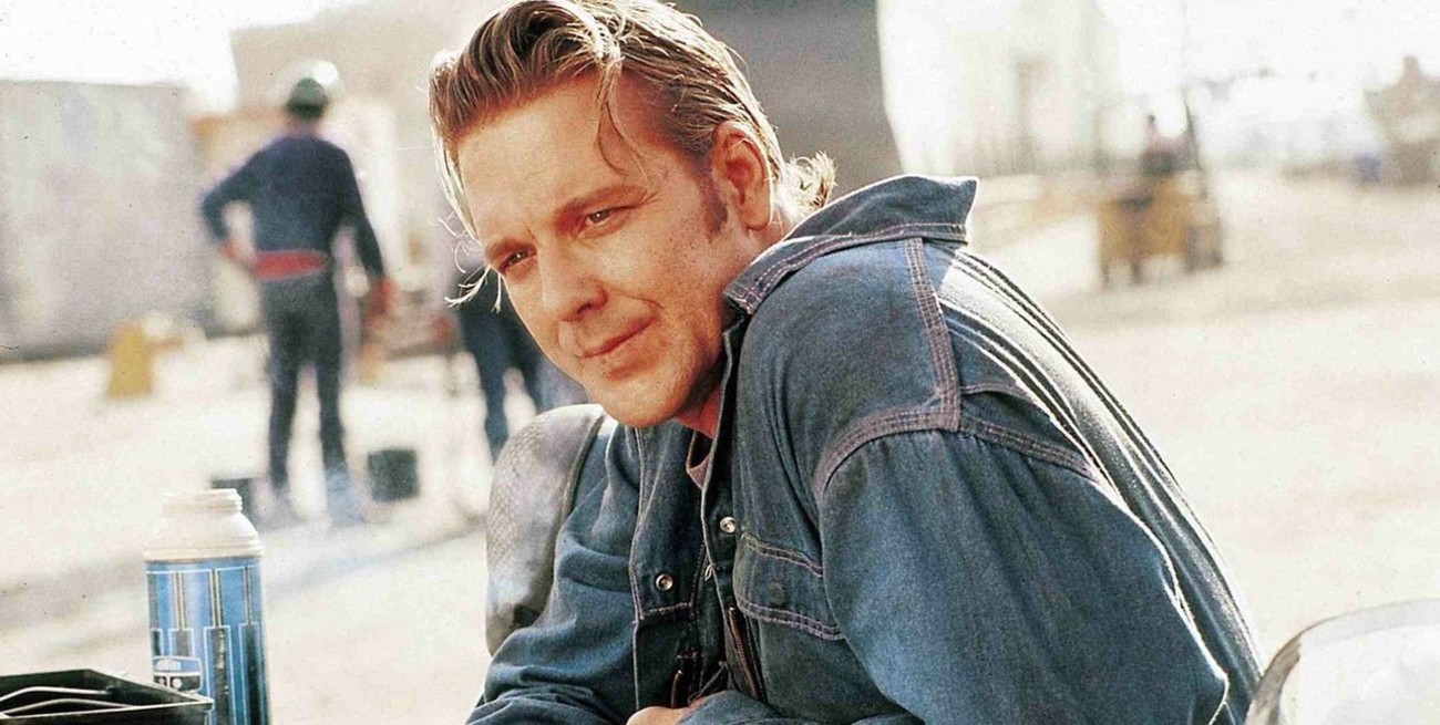 El caso Mickey Rourke: cómo Hollywood fabrica y destruye a sus estrellas

