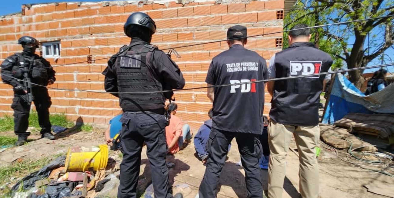 Imputaron a los acusados de secuestrar y someter sexualmente a una joven en barrio Abasto