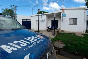 La sede de la comisaría 7ma, en el noroeste de la capital santafesina.