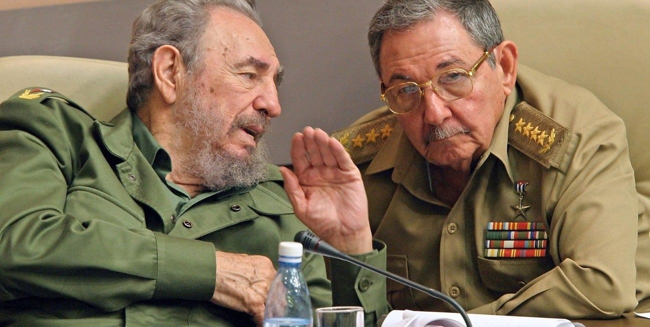 Estados Unidos planea acusar penalmente al exlíder cubano Raúl Castro