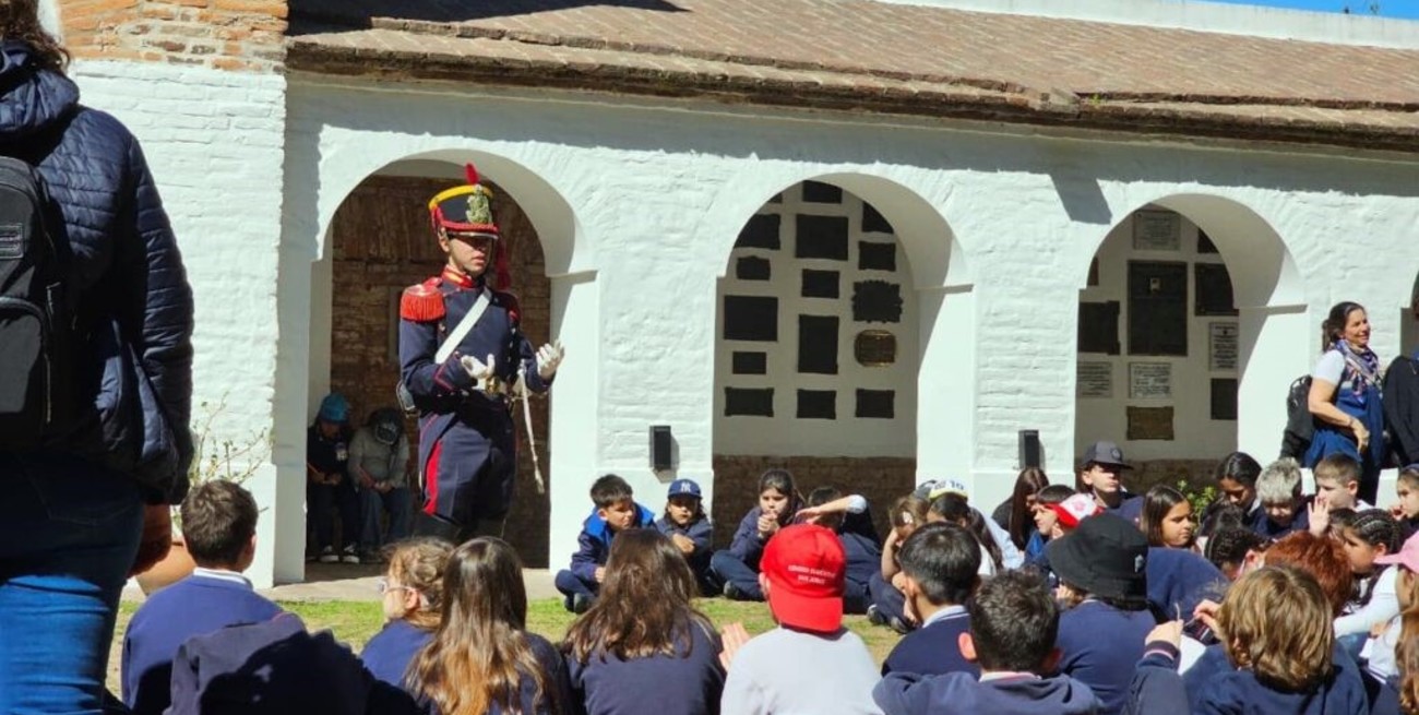 1.500 alumnos de todo el país revivieron la historia Sanmartiniana en San Lorenzo