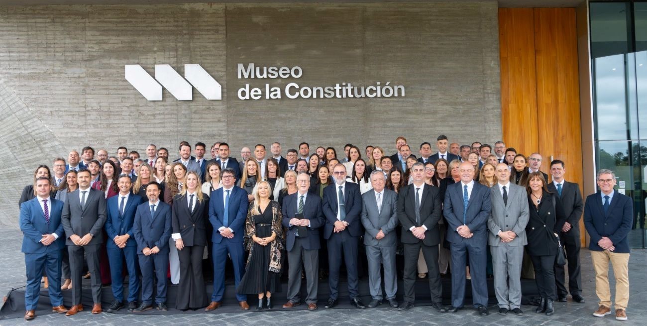 Con la jura de fiscales, Vranicich consolida el liderazgo del MPA en la nueva etapa institucional de Santa Fe