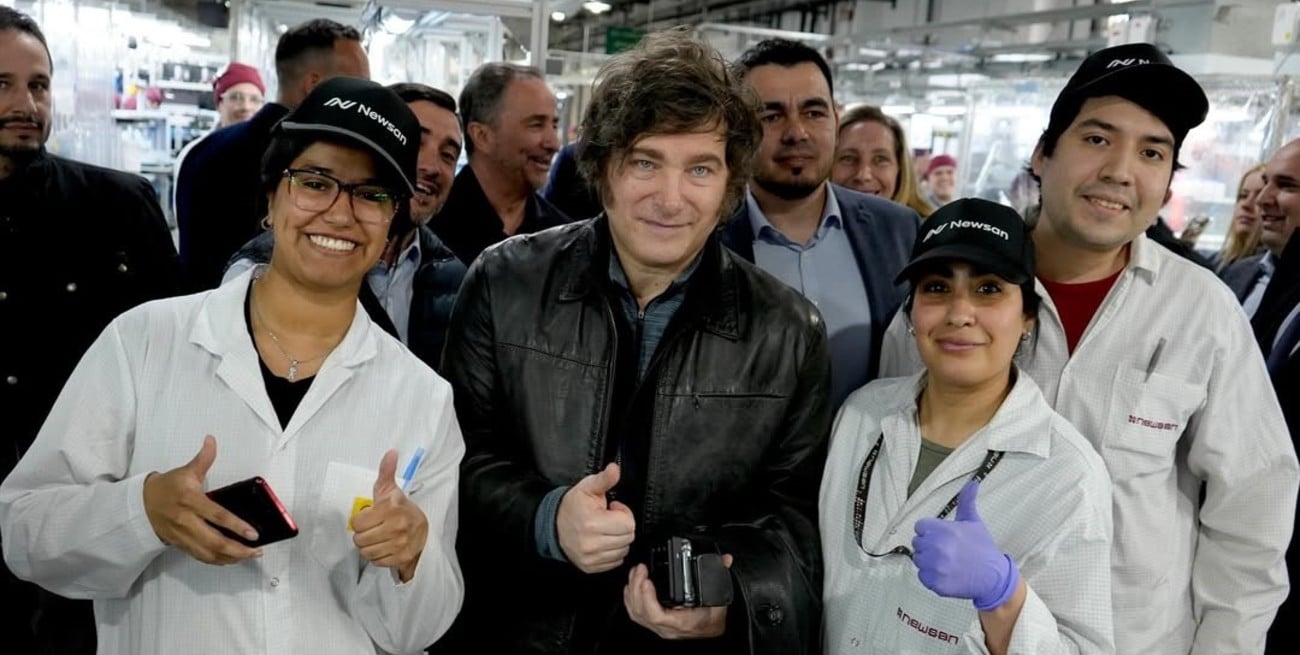 En Tierra del Fuego, Milei relanzó la campaña: "No hay diferencia entre la micro y la macroeconomía"