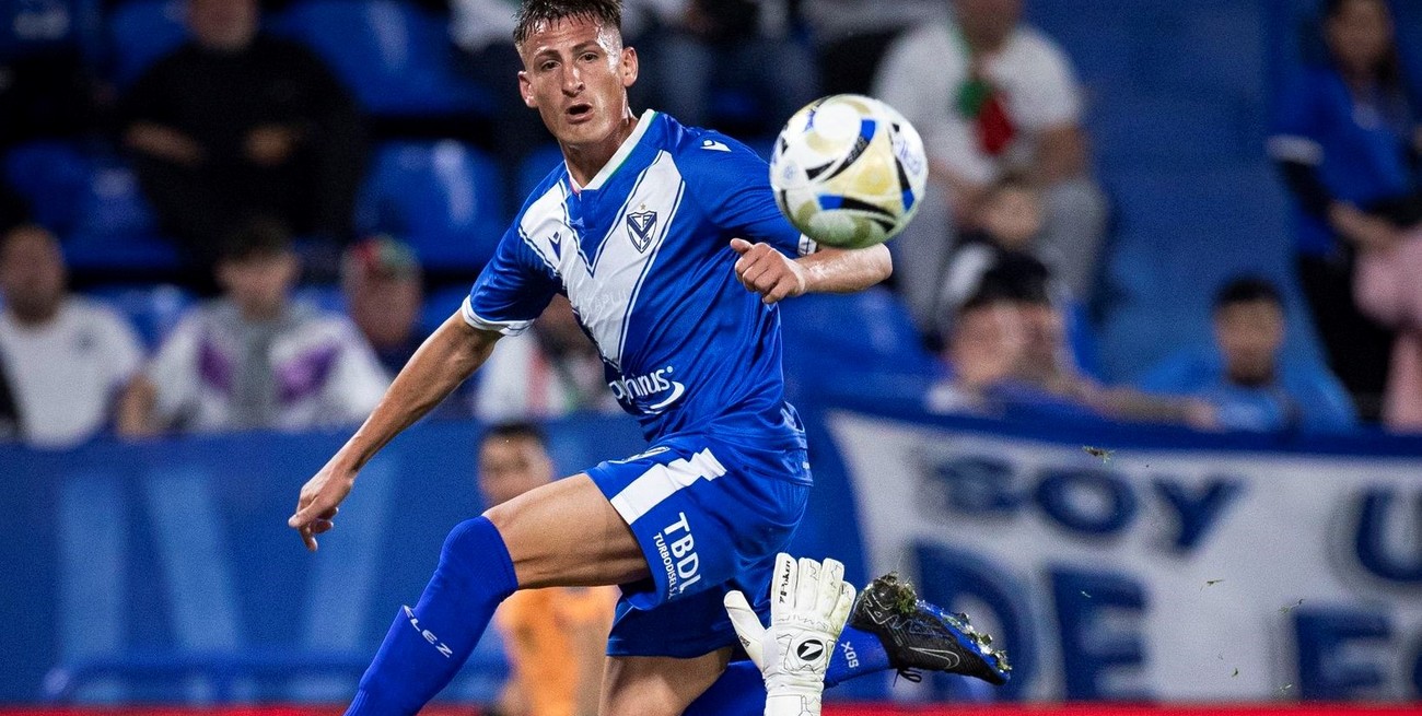 Vélez remontó ante Atlético Tucumán, le ganó por 3-1 y se acercó a la punta de la zona B