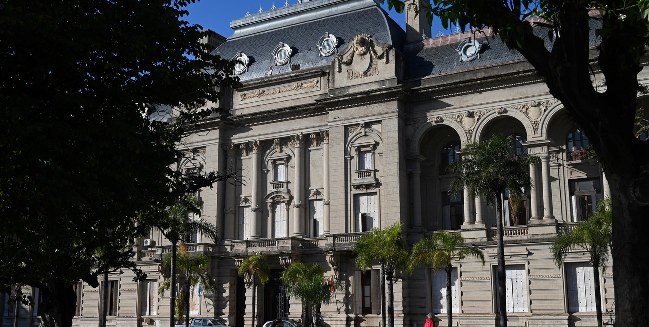 Octubre: mes de presupuesto en Santa Fe, pero "recalculando"