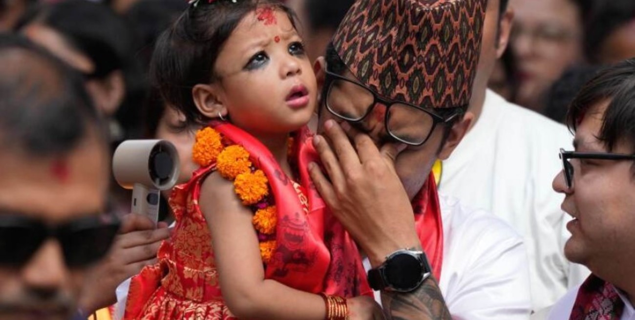 Video: Nepal eligió a su nueva diosa viviente