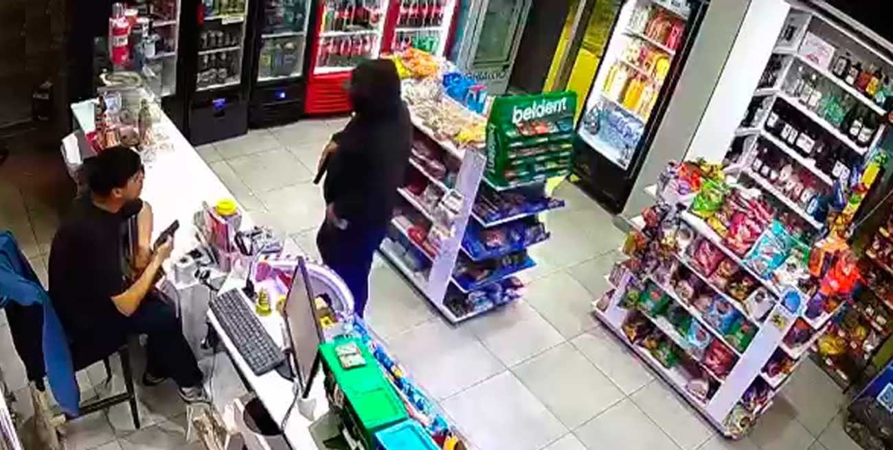 Encapuchado asaltó un kiosco en el puerto de Santa Fe
