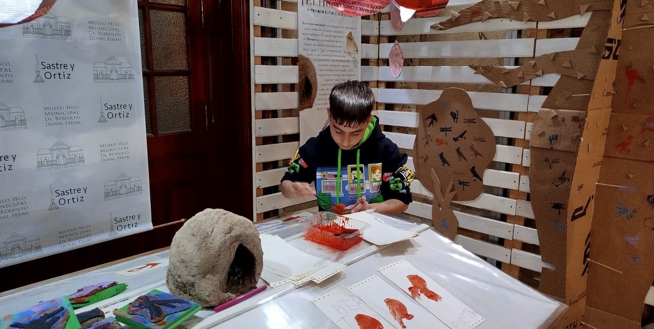 De las plumas a los huesos: un viaje histórico y natural por Sastre en la nueva muestra del Museo
