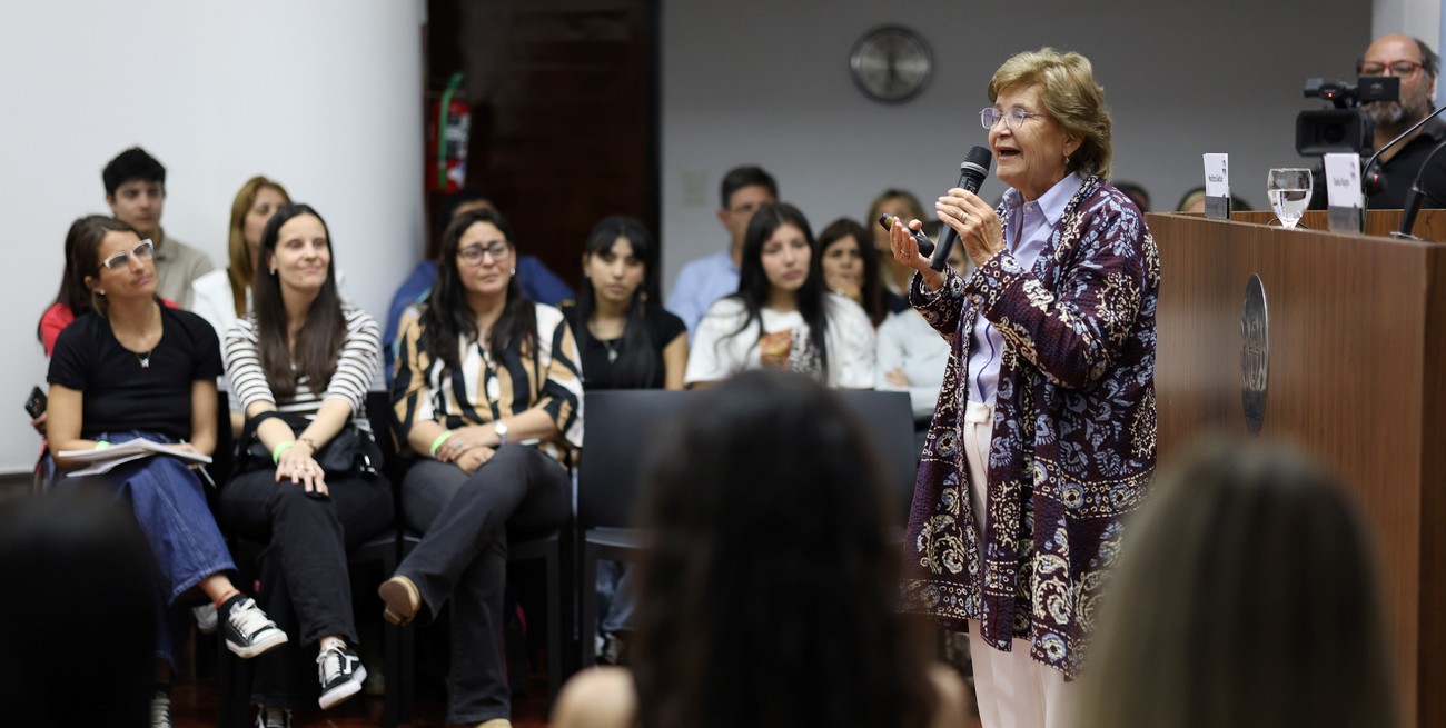 Maritchu Seitún: "Crianza respetuosa no es falta de límites, es acompañar con firmeza y empatía"