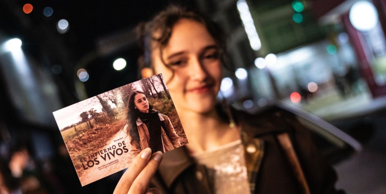 Estreno oficial de "El infierno de los vivos" en el Cine América