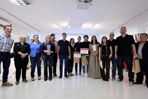 Los arquitectos ganadores explicaron cómo su diseño busca recuperar patrimonio y fomentar espacios de reunión.