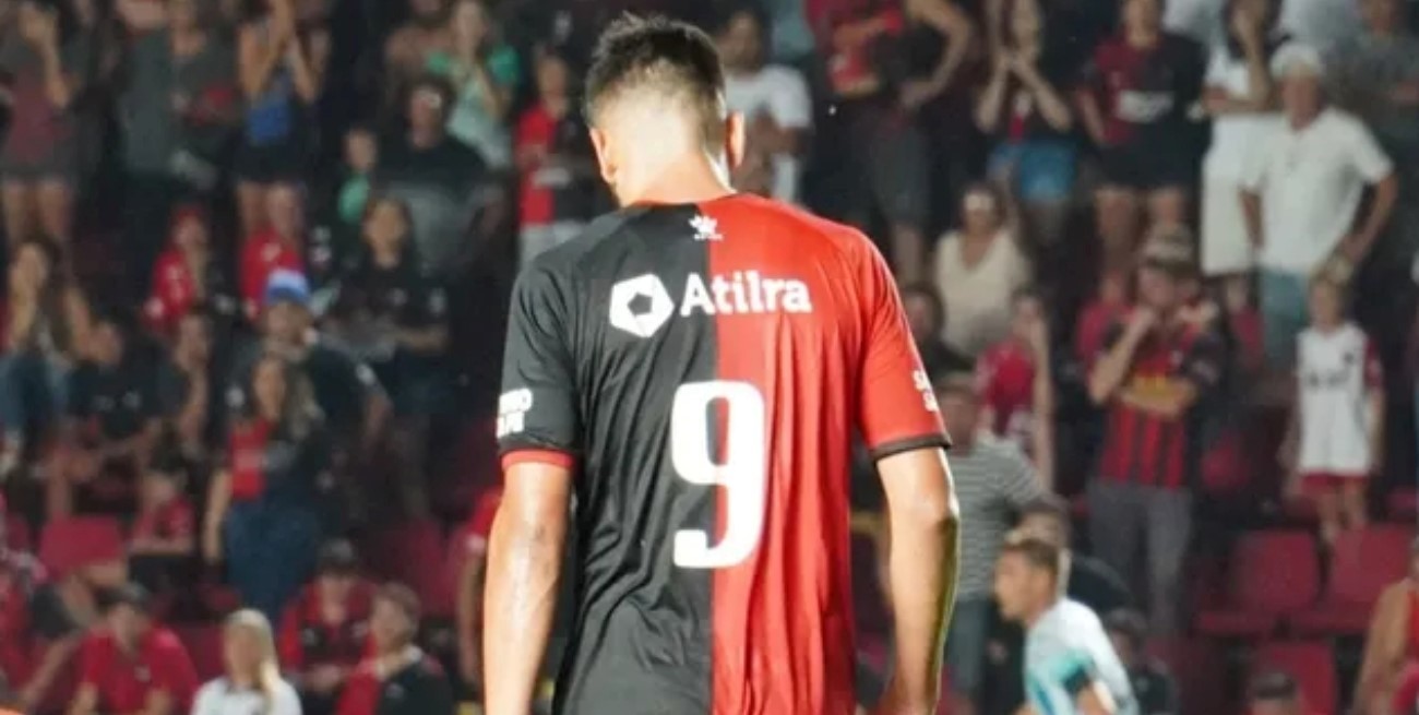 Colón ofrece el pago en cuotas a Espínola y cerró el "Caso Viatri"