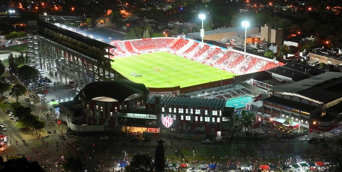 Unión está “obligado” pero San Lorenzo llega “apretado”
