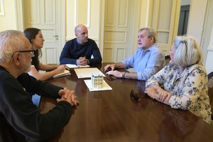 Hubo reuniones de planificación del FILSF con el área de Cultura. Crédito: Guillermo Di Salvatore