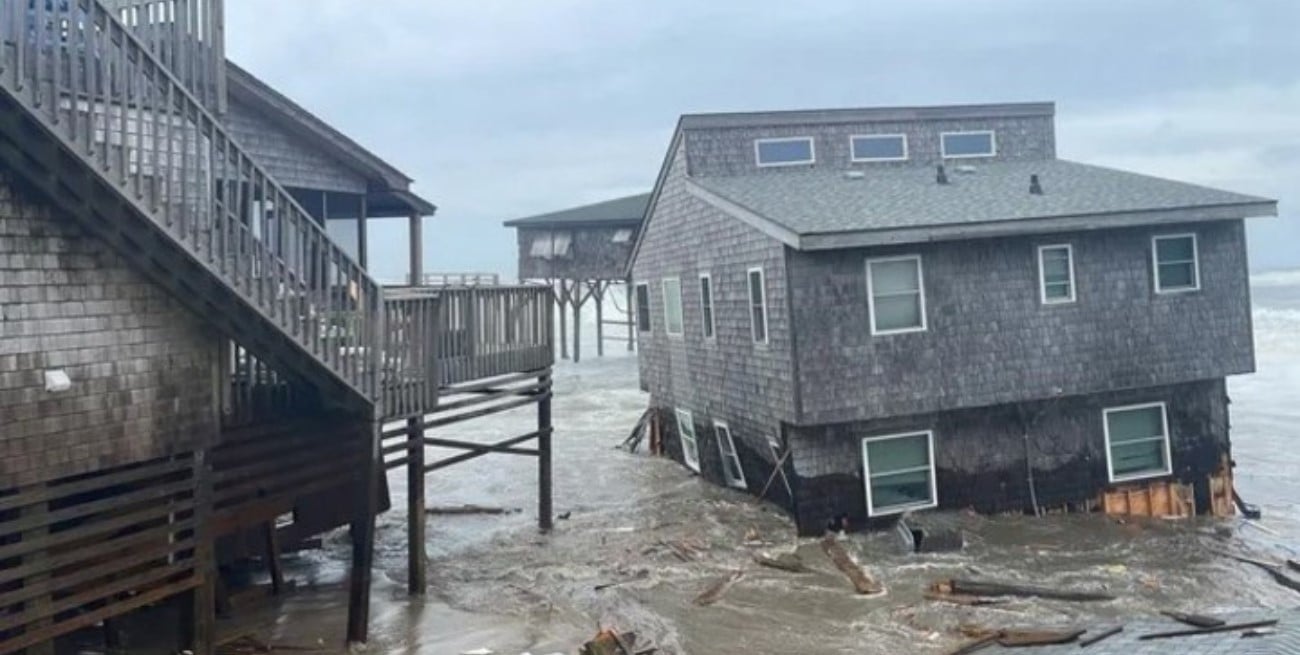 Ocho casas colapsaron en Carolina del Norte tras el paso del huracán Imelda