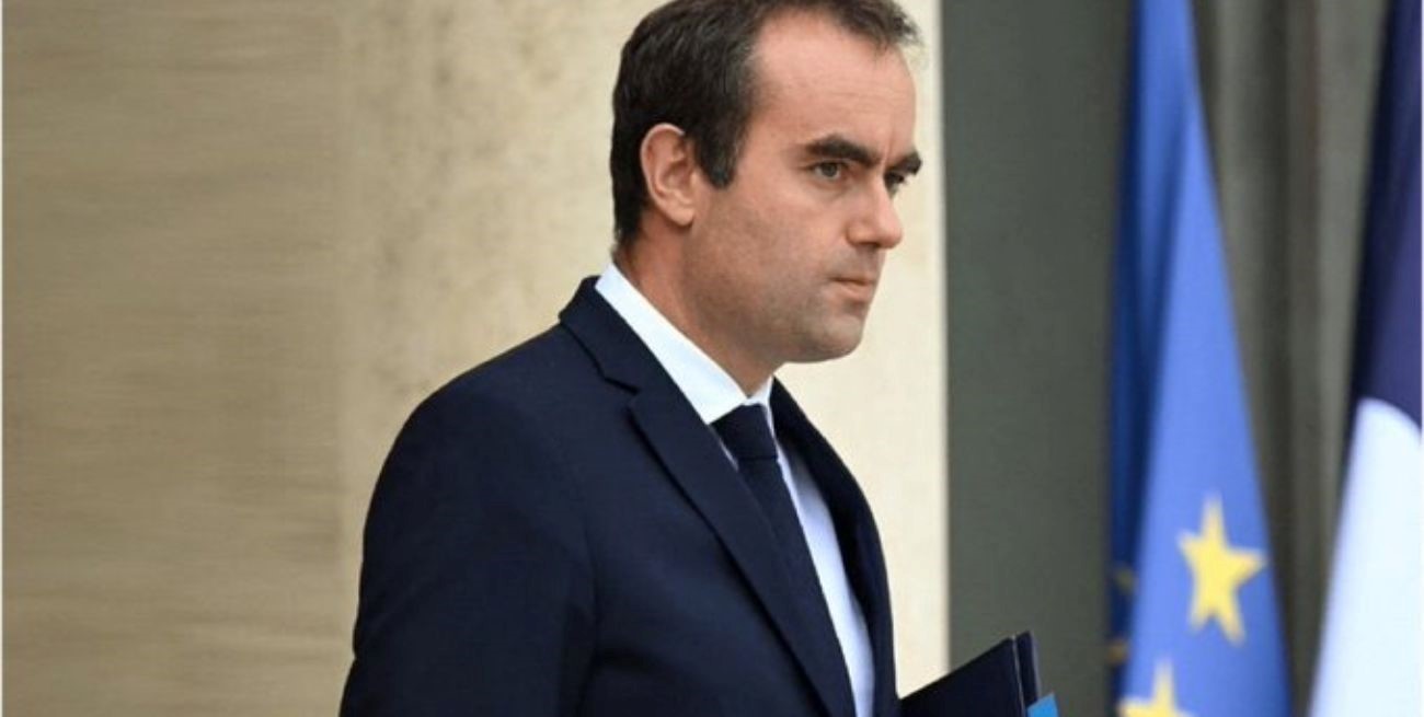 Renunció el primer ministro de Francia y se agrava la crisis del gobierno de Macron