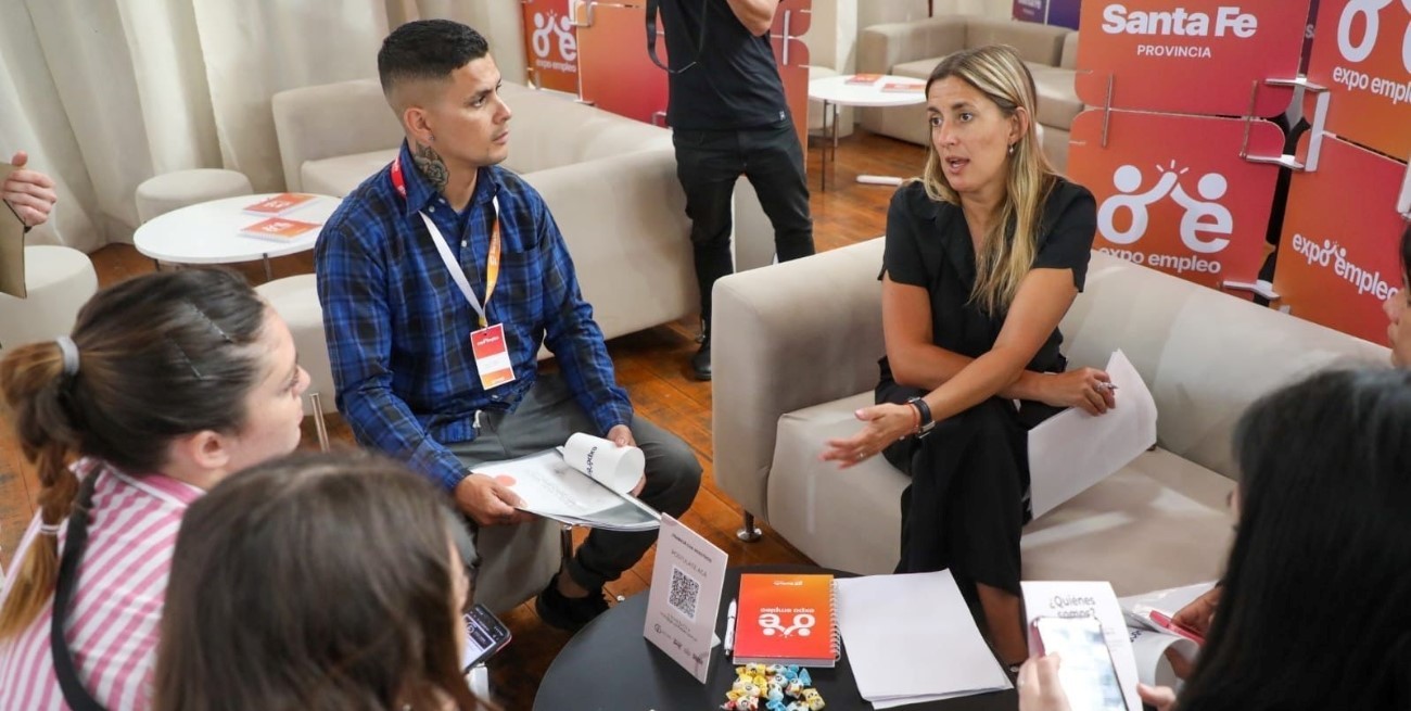 Más de seis mil personas en busca de trabajo pasaron por la Expo Empleo