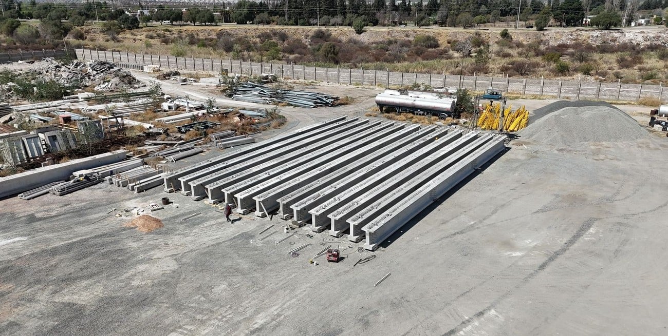 Las primeras vigas para el Nuevo Puente Santa Fe - Santo Tomé llegarían este mes de octubre