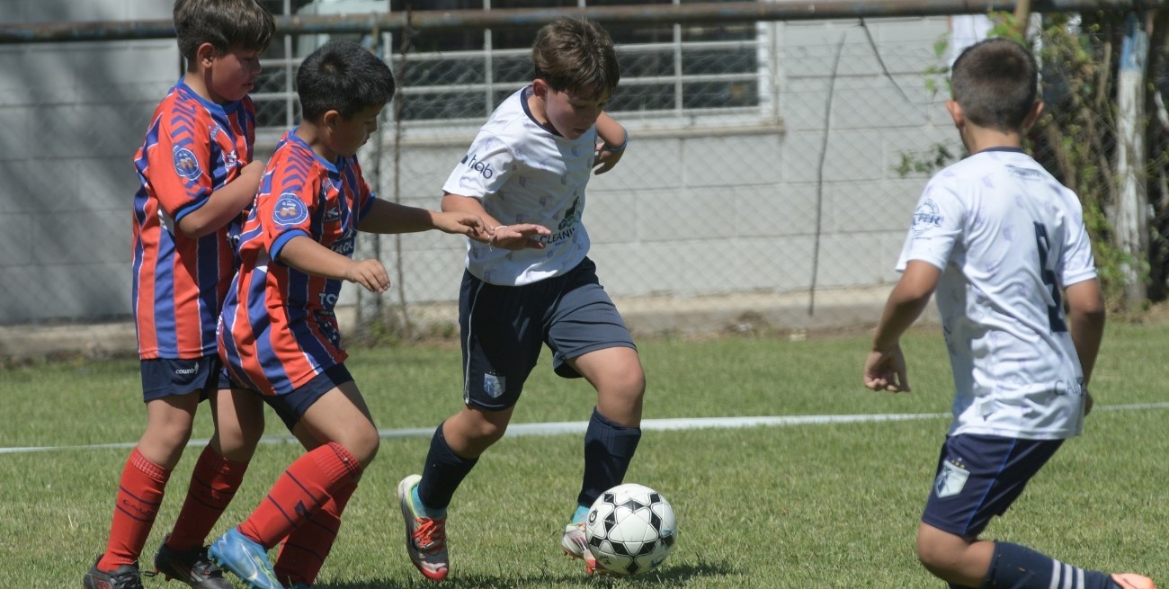 Santa Fe proyecta más inversión en clubes, deporte y desarrollo humano