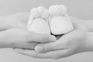 En este día tan especial, la "ola de luz" se extiende por todo el planeta, creando una red simbólica de amor y esperanza. Es un gesto colectivo que recuerda que el vínculo con esos hijos trasciende el tiempo y el espacio.