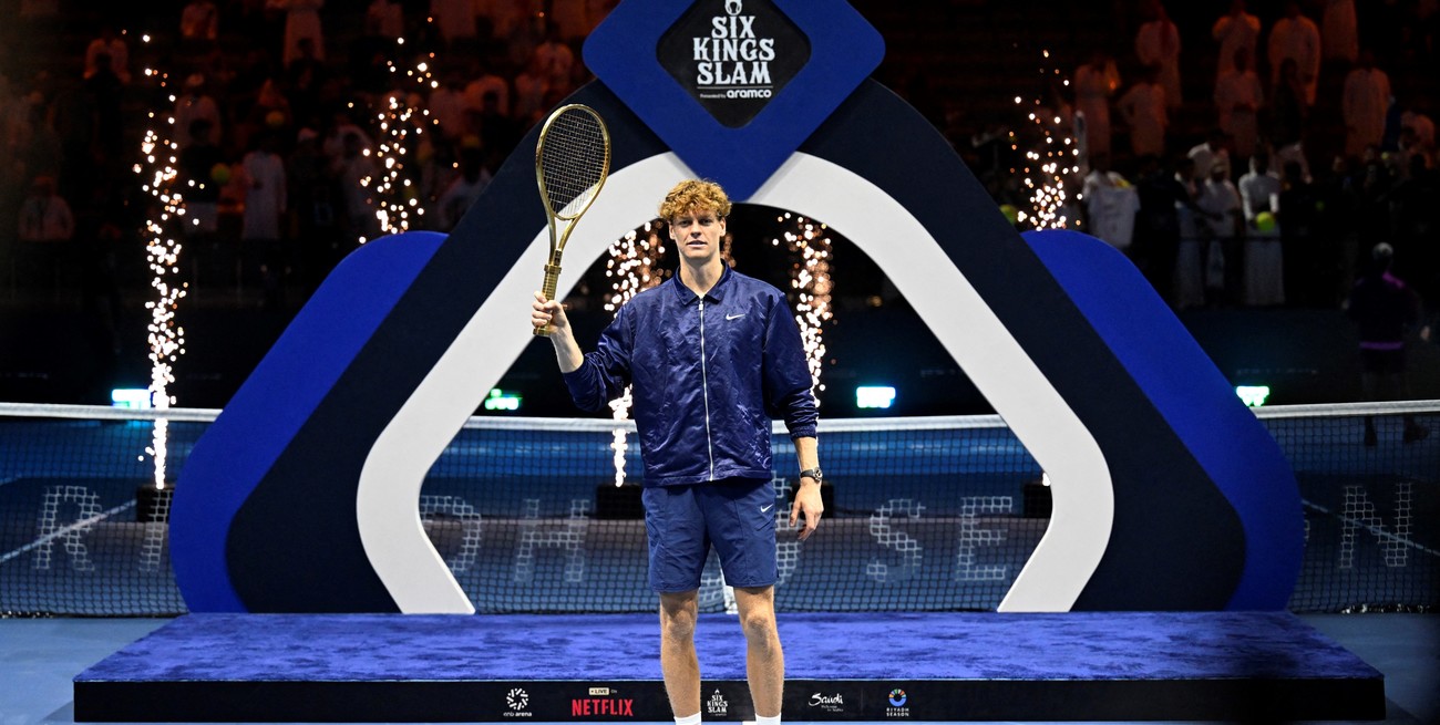 Sinner le ganó a Alcaraz, se quedó con el Six Kings Slam