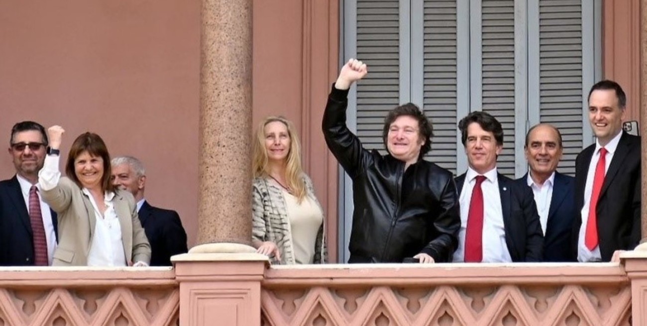 El Gobierno nacional maneja nuevas proyecciones electorales y trabaja en la renovación del Gabinete