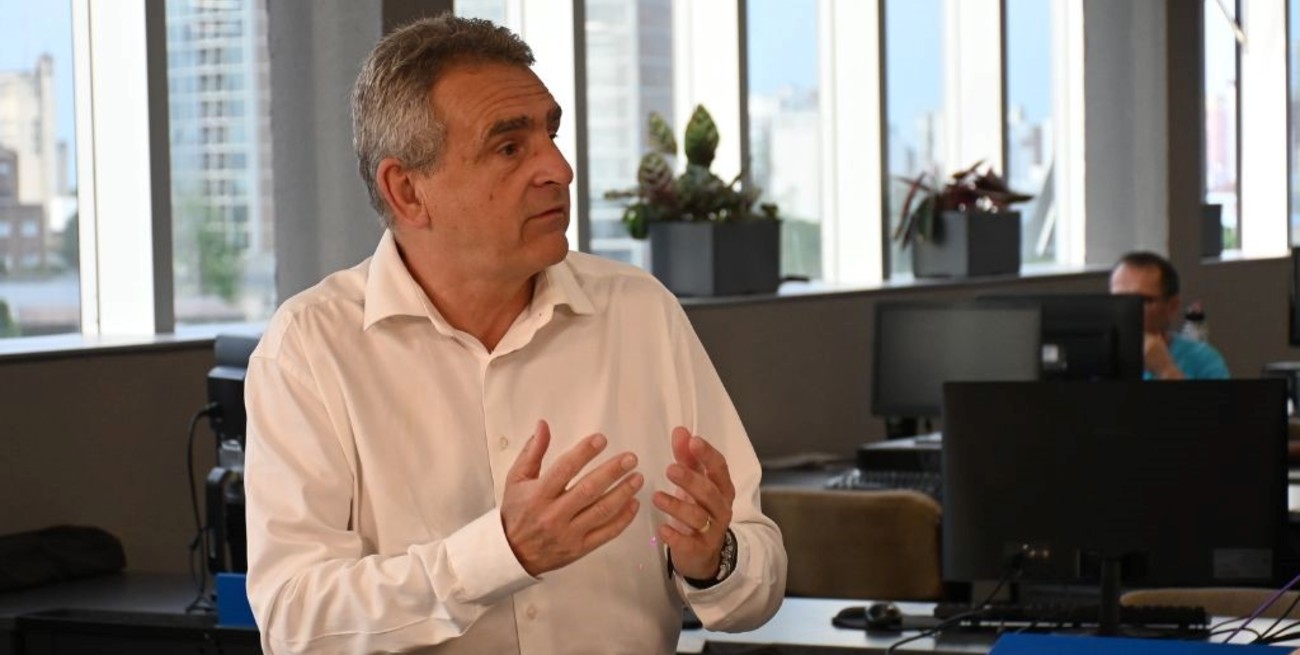 Agustín Rossi: “El 26 será un punto de inflexión para la Argentina”