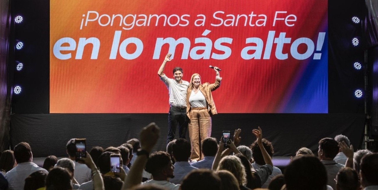 Junto a Pullaro, Scaglia cerró la campaña en Santa Fe: “Vamos al Congreso de la Nación a defender lo nuestro”