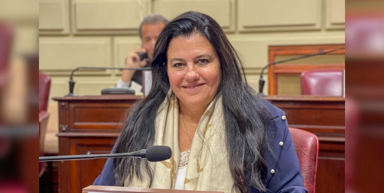 Castellani impulsa una ley para fomentar el uso de inteligencia artificial en el agro santafesino