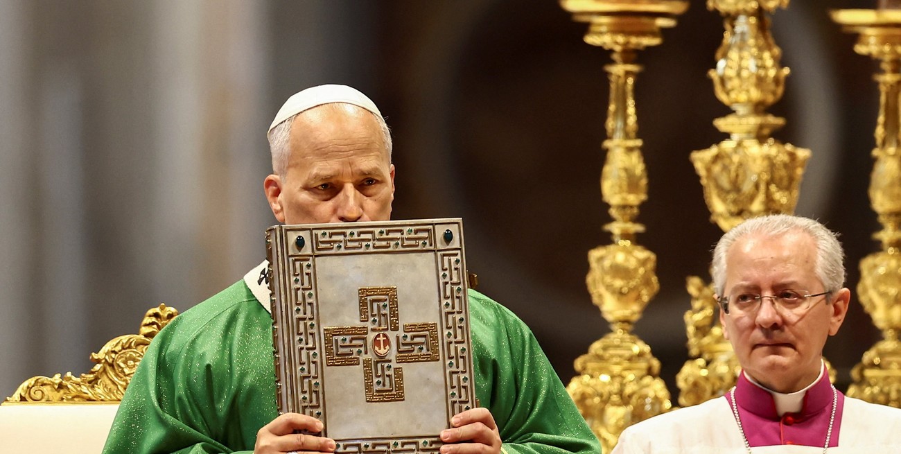 León XIV pidió construir una Iglesia humilde y al servicio del mundo