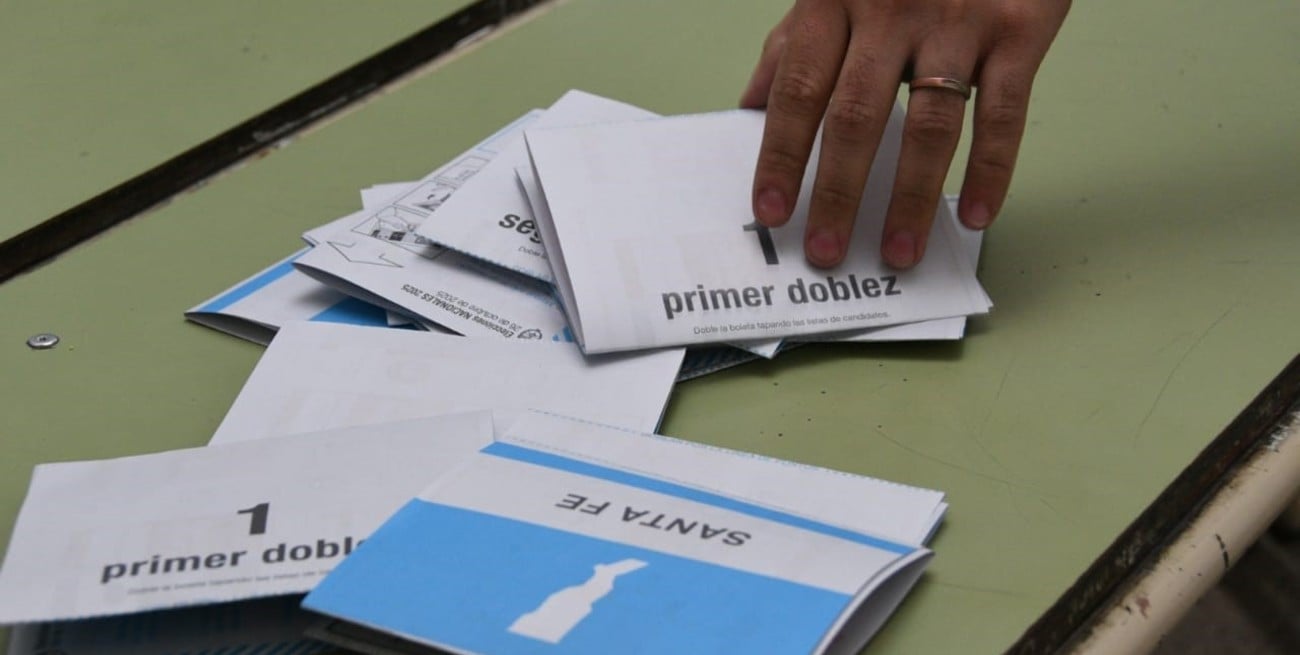 Menos partidos y más adherentes: una clave del proyecto de reforma electoral nacional