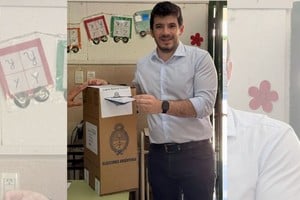 El intendente emitió su voto en Venado Tuerto y destacó la importancia de la jornada electoral. 