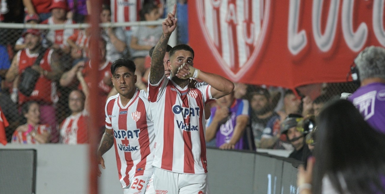 Colazo, con dos goles en dos juegos, sigue en el once de Unión