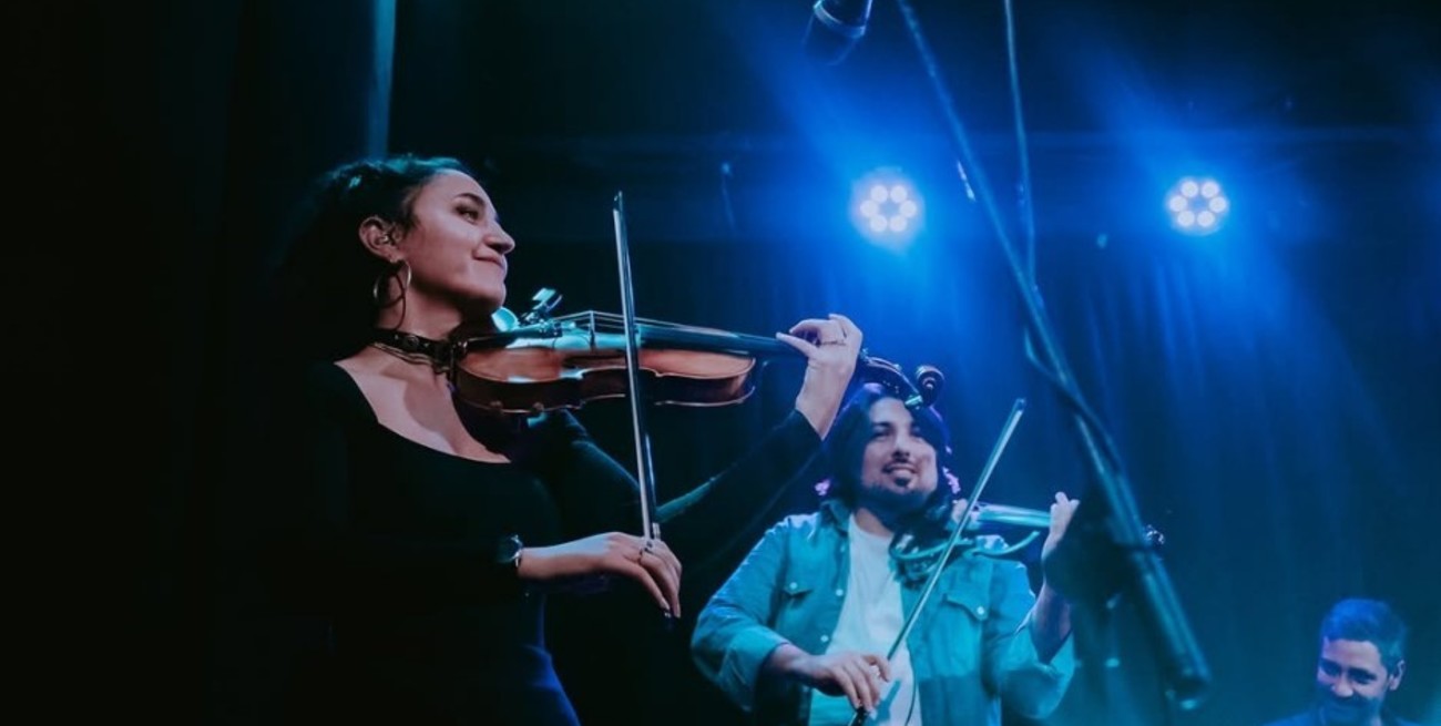 Una santafesina giró por el mundo junto a Milo J: “Estoy muy feliz y agradecida”