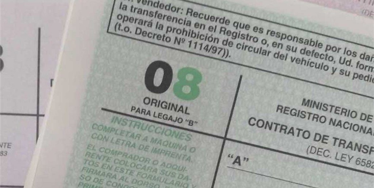 Condenan a una escribana santafesina por falsificar firmas en transferencias de autos