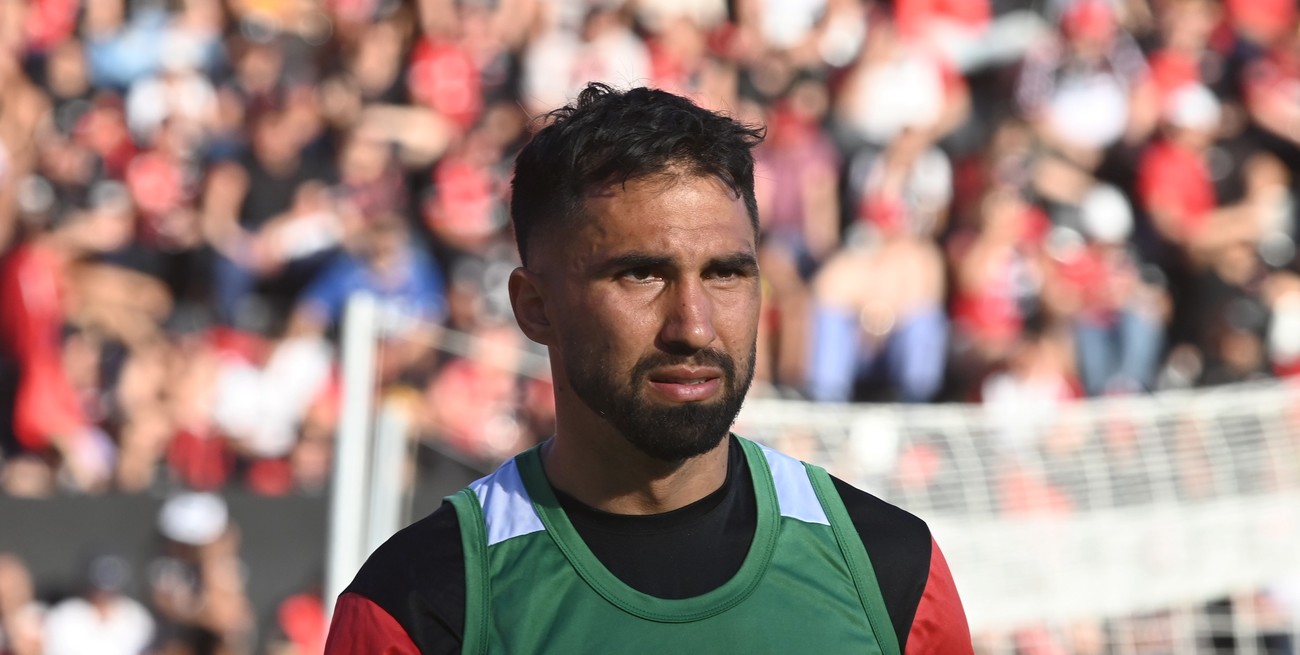 Espínola inhibió a Colón en FIFA "porque quiere toda la plata junta"