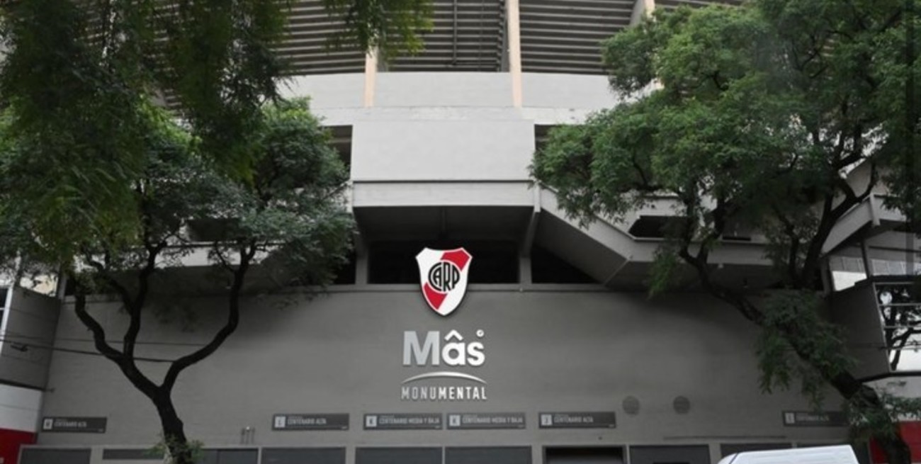 En medio de una crisis futbolística, River vota este sábado a su nuevo presidente