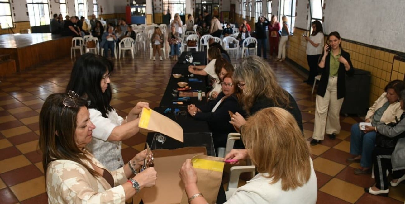 Con la asignación de vacantes, titularizan a más de 3 mil directivos escolares en Santa Fe