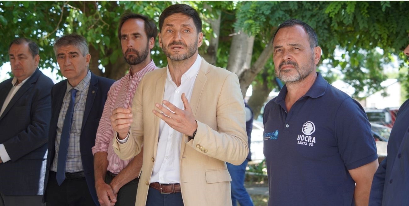 Pullaro participó del encuentro entre la UOCRA y la Camarco Santa Fe