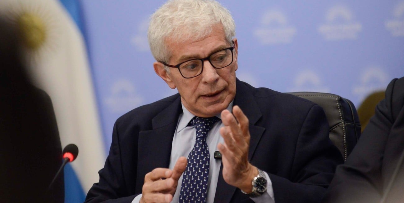 Cúneo Libarona: “El proyecto apunta a educar y resocializar a los menores”