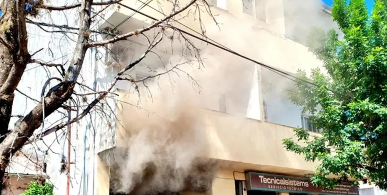 Detuvieron a un hombre en Concordia por prender fuego su propio edificio