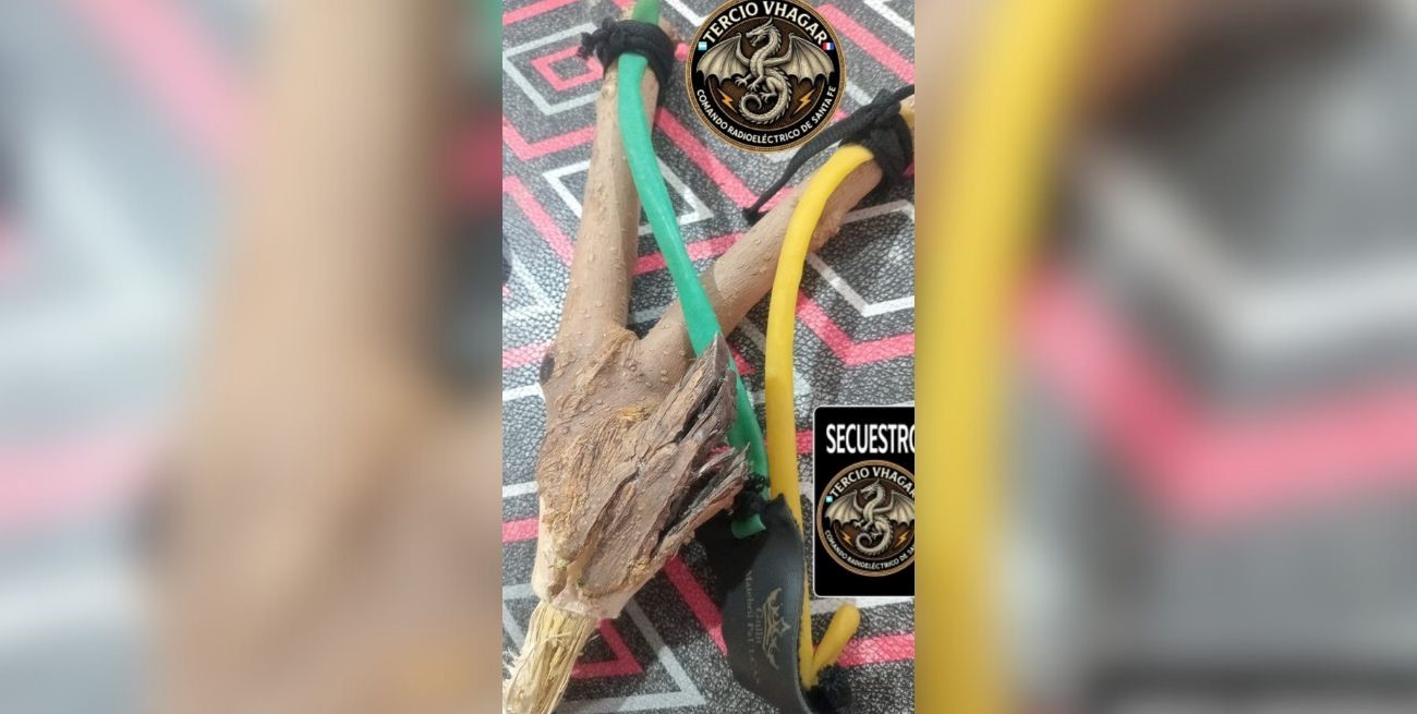 Detuvieron a un joven que tiraba droga adentro de la cárcel con una gomera