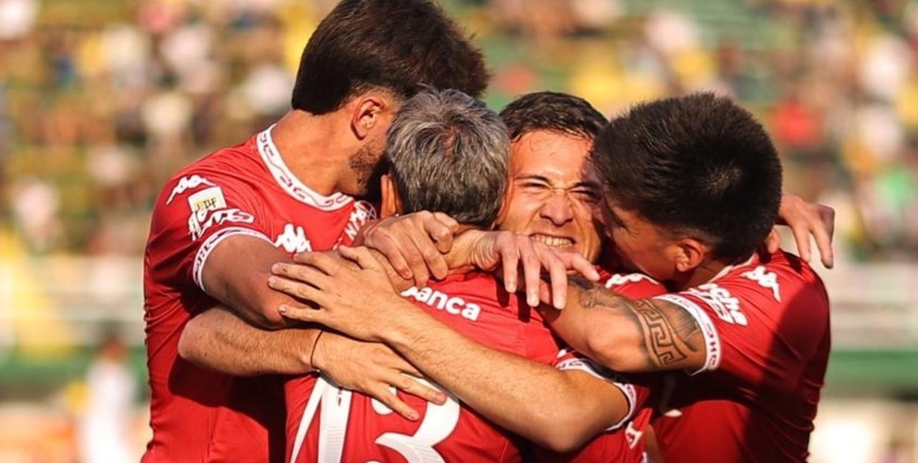 Huracán goleó a Defensa y Justicia en Florencio Varela por el Torneo Clausura