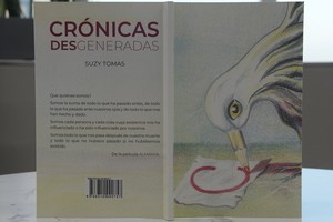 Pocos son los que se animan a narrar desde el dolor y la culpa atragantados en la garganta, y a modo de sanación interior. Susy Tomas lo hace, con prosa limpia y clara, en su obra "Crónicas desgeneradas", publicada este año.