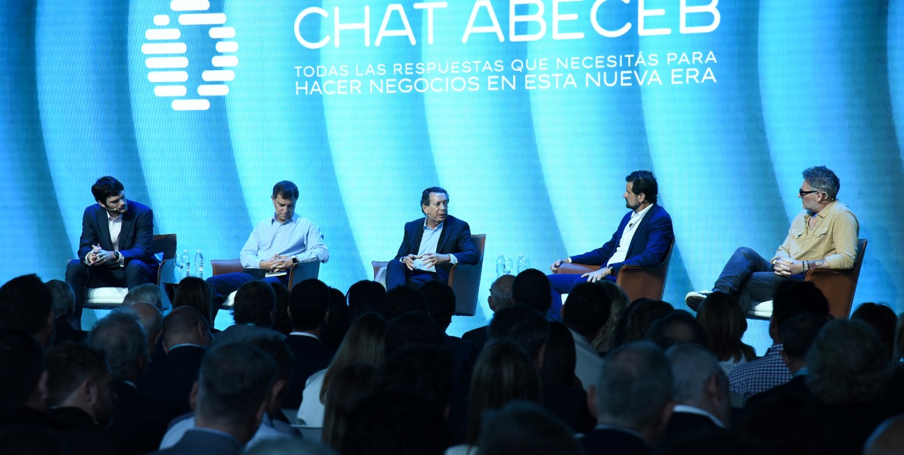 Inversiones y tecnología en un mundo que los políticos “resisten” porque “no entienden”