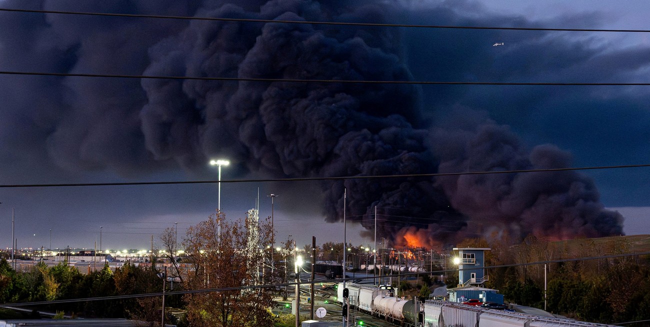 Murieron siete personas tras el choque del avión de carga en Kentucky