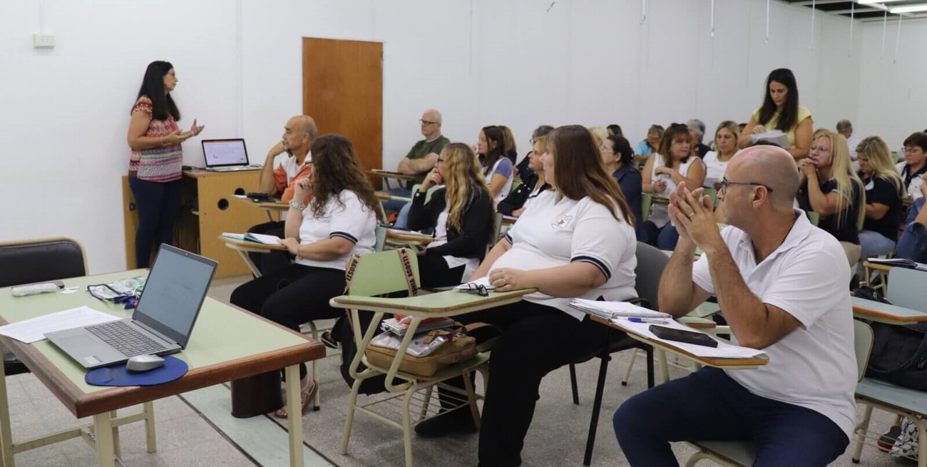 Convocatoria abierta para directivos de escuelas secundarias de toda la provincia