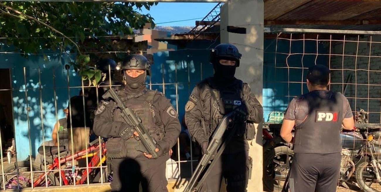 Trasladaron a la cárcel de Coronda al acusado de balear a un vecino en Rafaela
